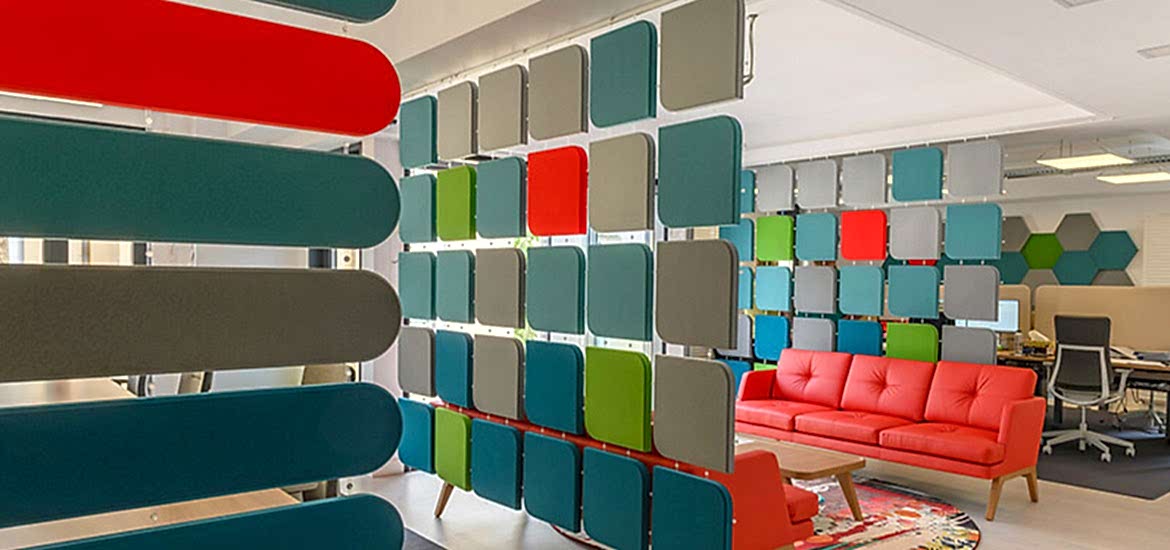 Toplantı Odası Ses Yalıtımı ve Akustiği: Etkili İletişim ve Gizlilik